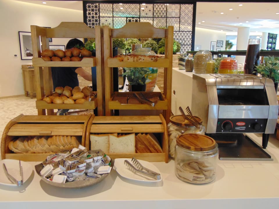 Gastro Fujairah Rotana Resort & Spa