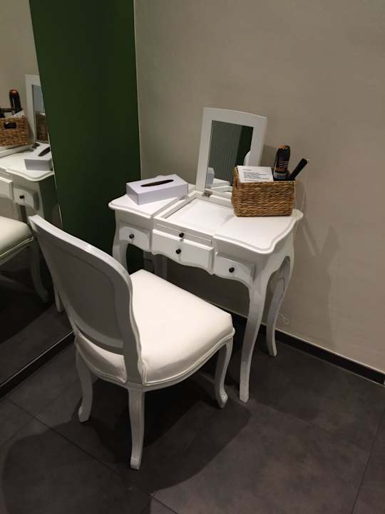 Nette Geste in der Restauranttoilette Hotel Stadt Tübingen