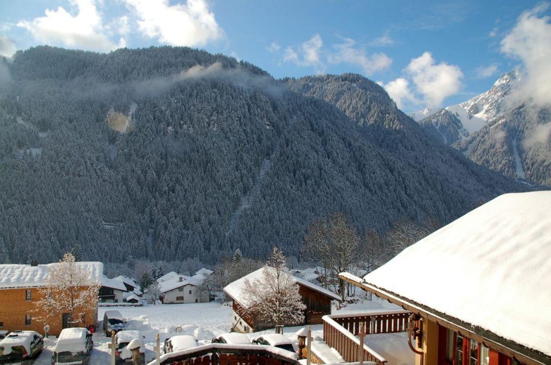 Blick vom Zimmerbalkon BergSpa & Hotel Zamangspitze
