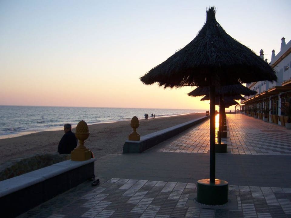 Private Strandpromenade Hotel Playa de la Luz