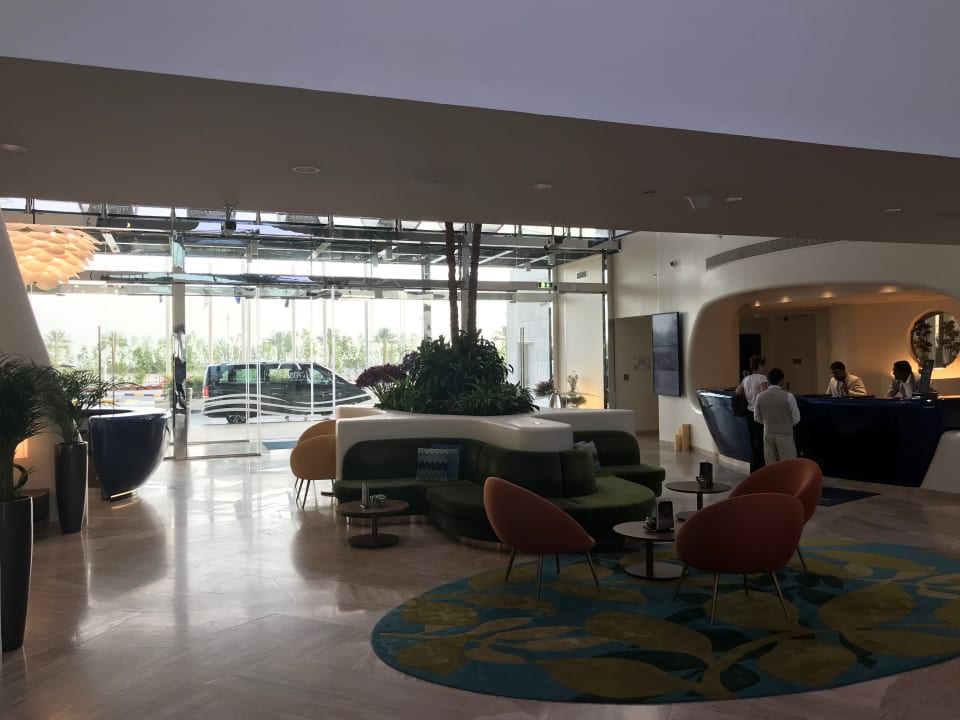 Hotelausgang The Retreat Palm Dubai MGallery by Sofitel