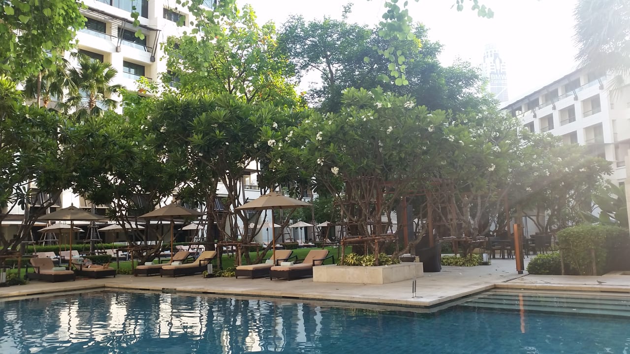 Pool Siam Kempinski Hotel Bangkok
