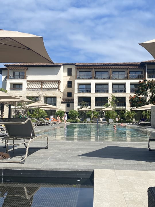 Pool Lopesan Costa Bávaro Resort, Spa & Casino