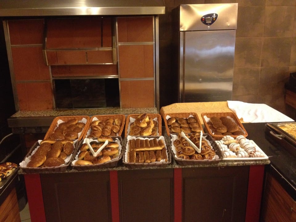 Verschiedene Türkische Pizzen Alaiye Resort & Spa