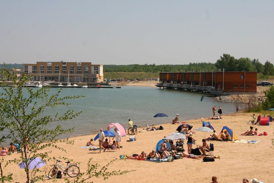 Strand LAGOVIDA Ferienresort am Störmthaler See