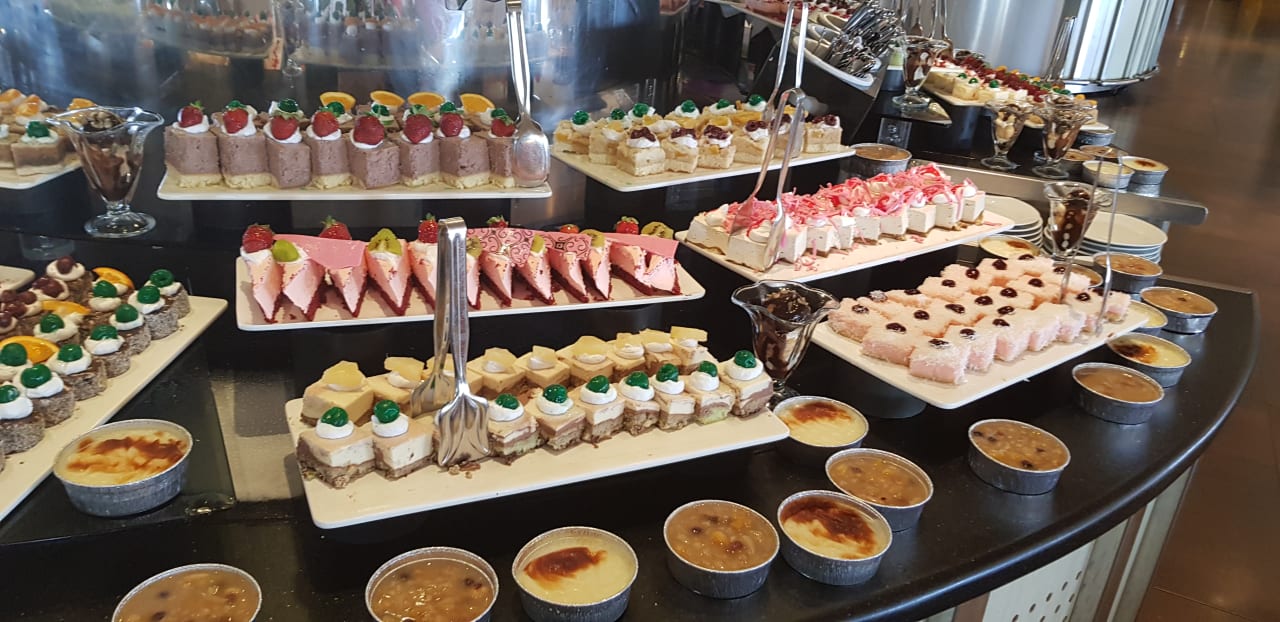 Gastro Starlight Resort Hotel