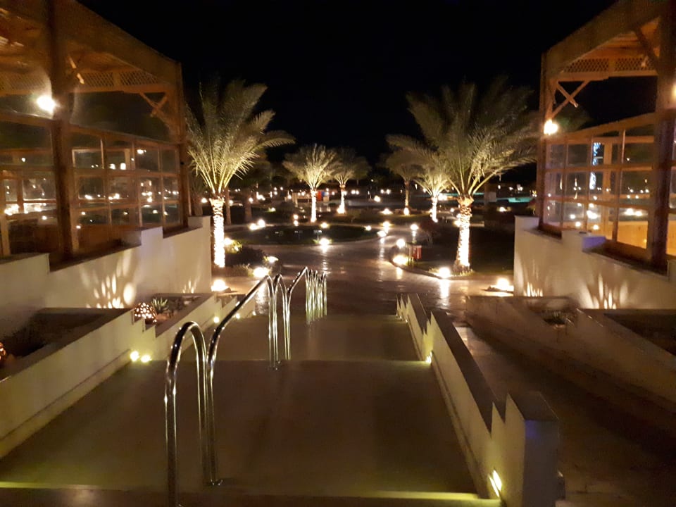 Außenansicht Three Corners Sea Beach Resort