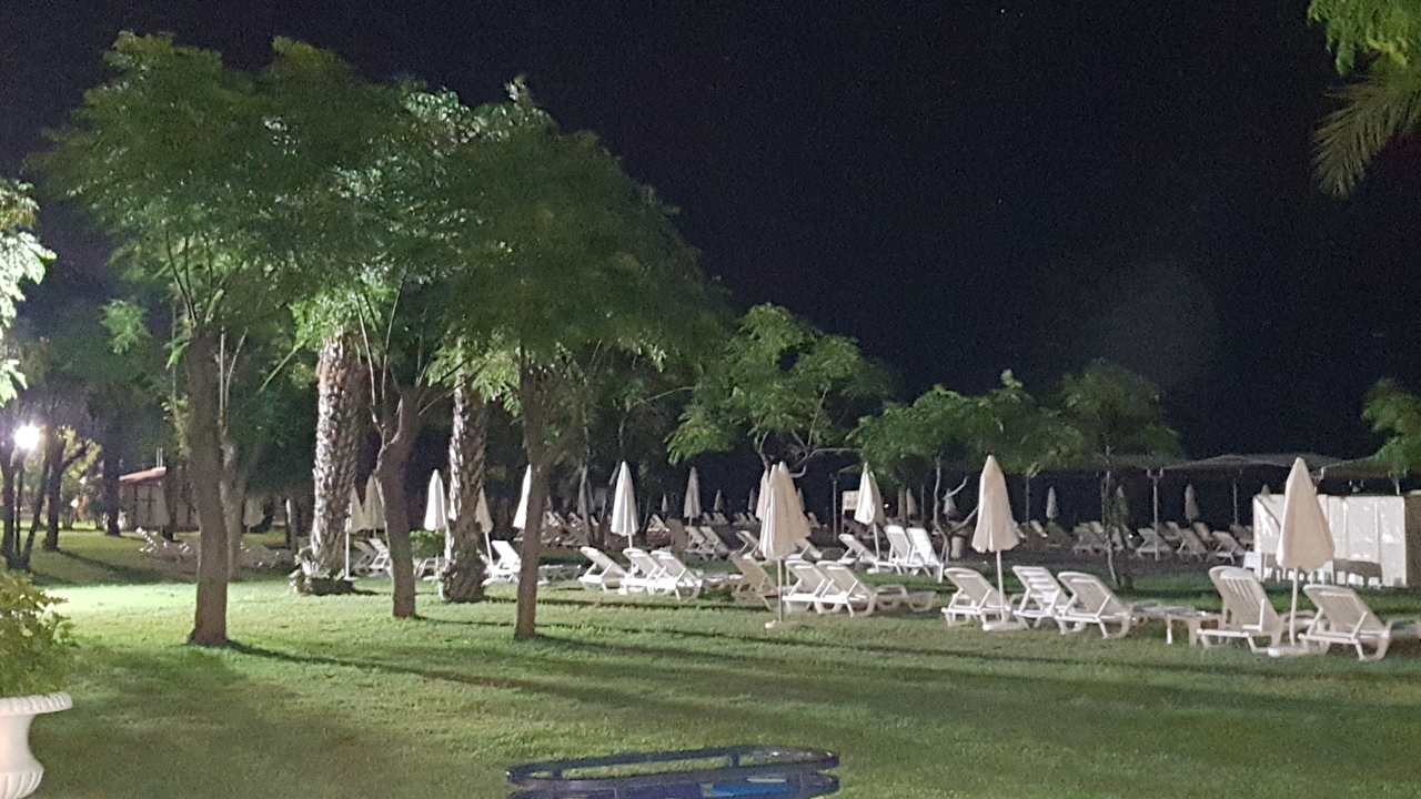 Bei Nacht. Labranda Alantur Resort
