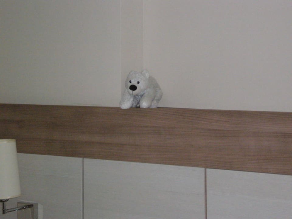 Rückwand vom Bett DoubleTree by Hilton Hotel Milan