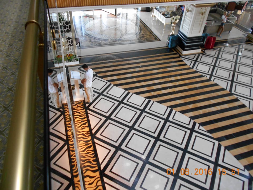 Bick auf die Reception Mary Hotel Side