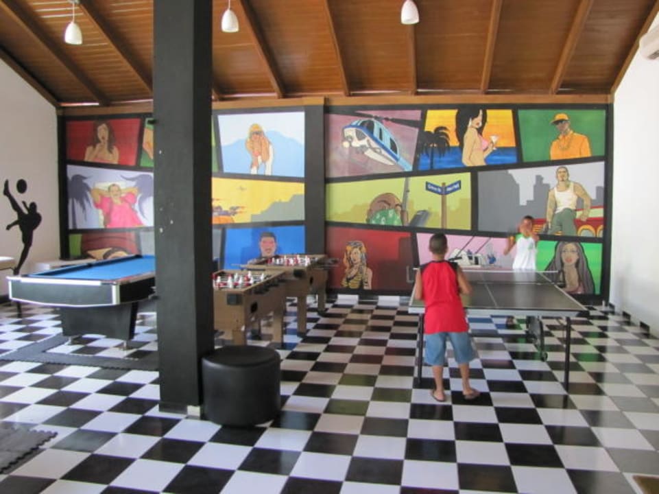 Wnętrze klubu dla nastolatków Grand Palladium Select Bávaro Resort & Spa