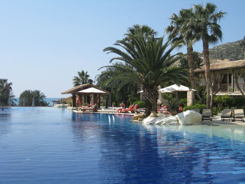 Pool Columbia Beach Resort