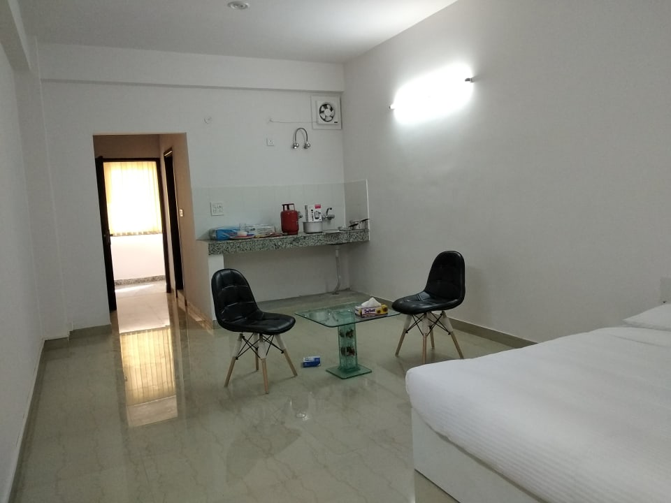 Zimmer The Radiance Suites & Apartments