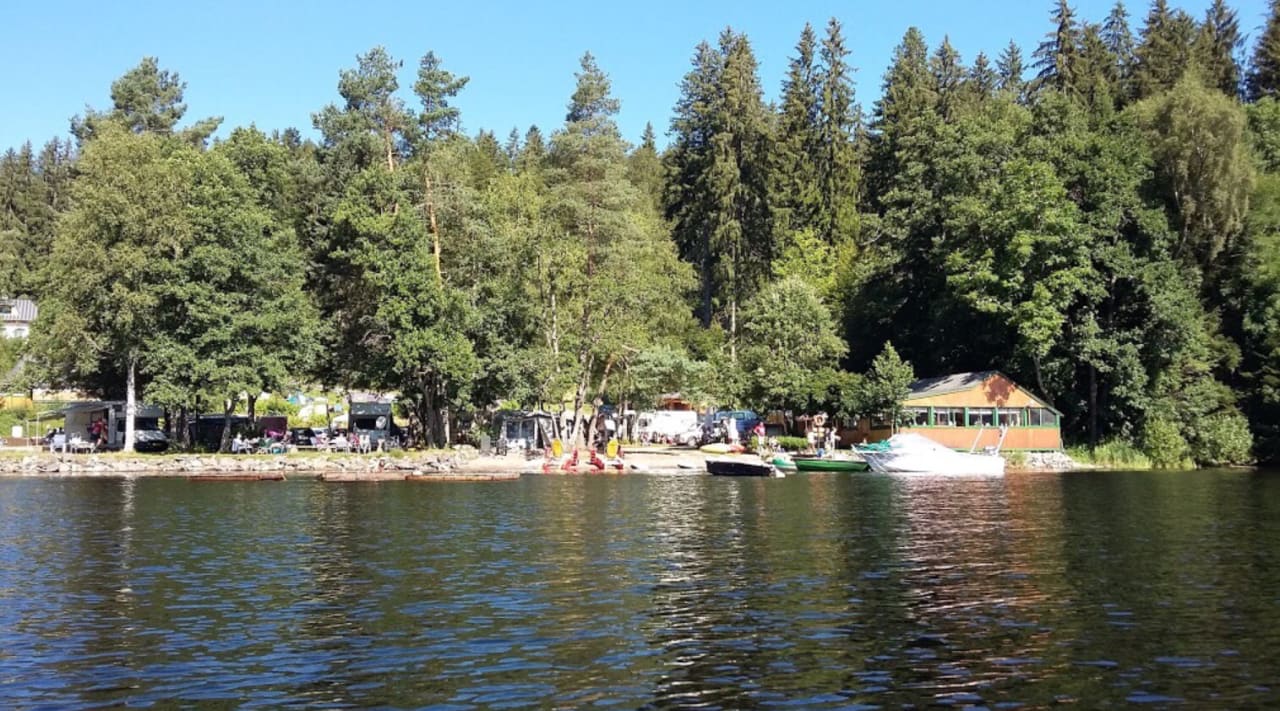 Seesicht Naturcamping Weiherhof