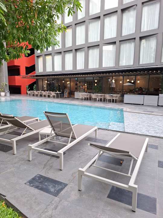 Pool Best Western Plus Nexen Pattaya