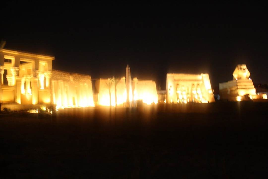 Showabend Pickalbatros Alf Leila Wa Leila Resort - Neverland Hurghada