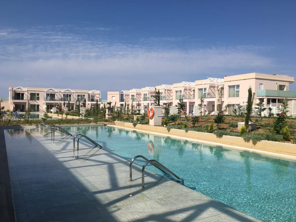Pool Sandy Villas Resort