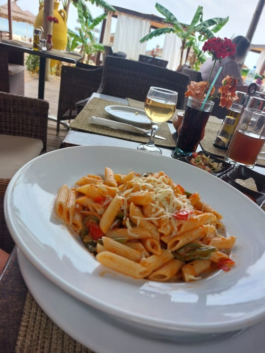 Strand Hotel Royal Nozha