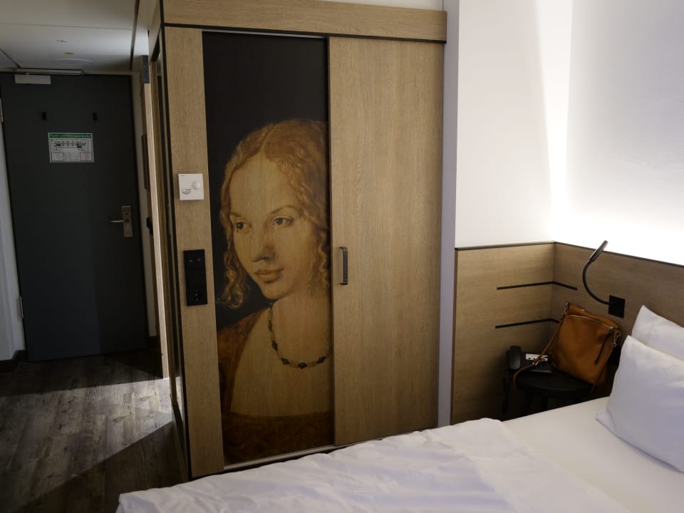 Zimmer SORAT Hotel Saxx Nürnberg