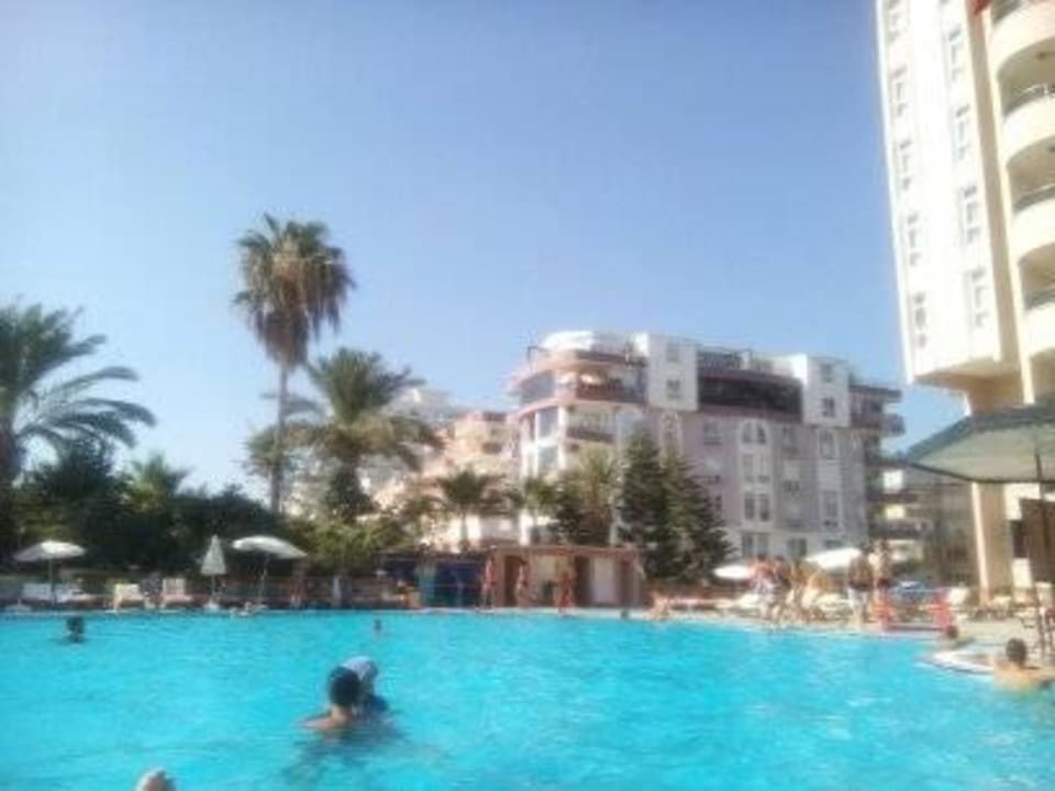Pool Prestige Alanya