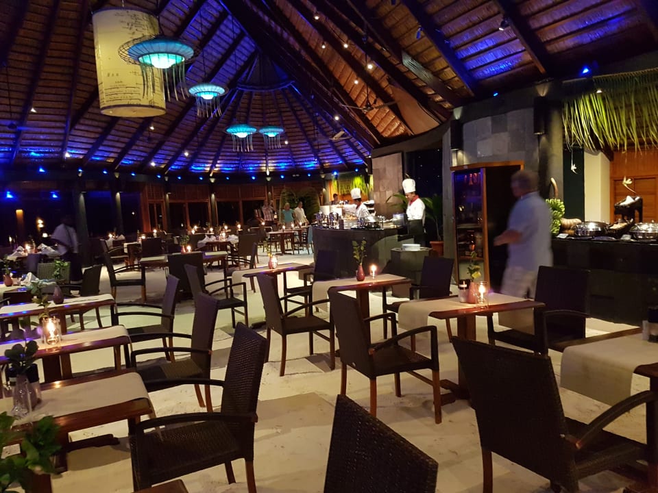 Restaurant Komandoo Island Resort & Spa - Adults only