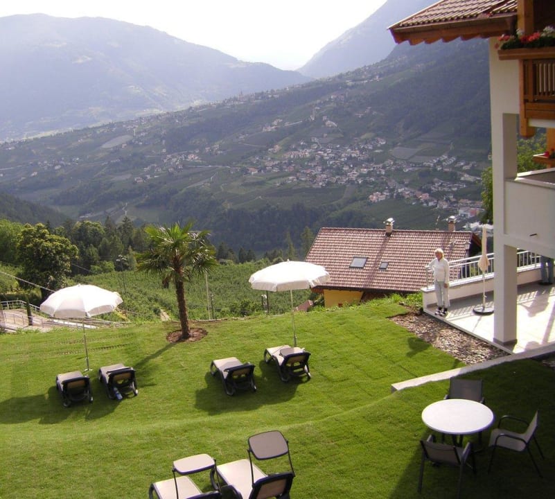 Liegewiese des Gattererhofs Hotel Panorama