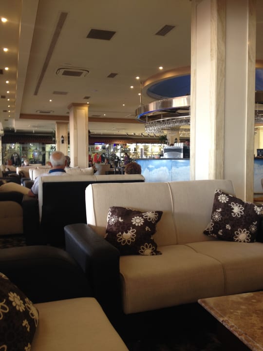 Lobby Salamis Bay Conti Resort Hotel & Casino