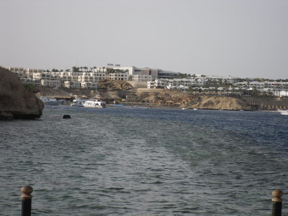 Auf dem Steg mit Blick zum Hafen Hotel Xperience Sea Breeze Resort