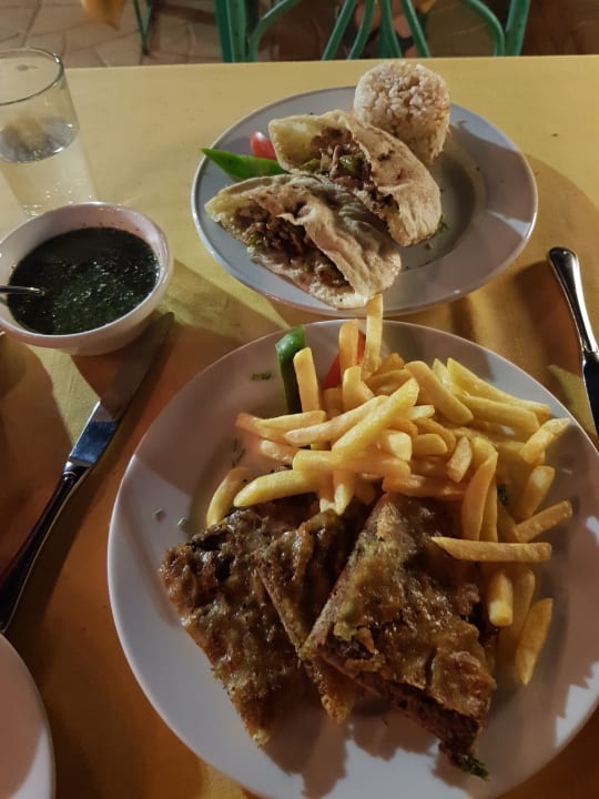 Gastro Golden Beach Resort