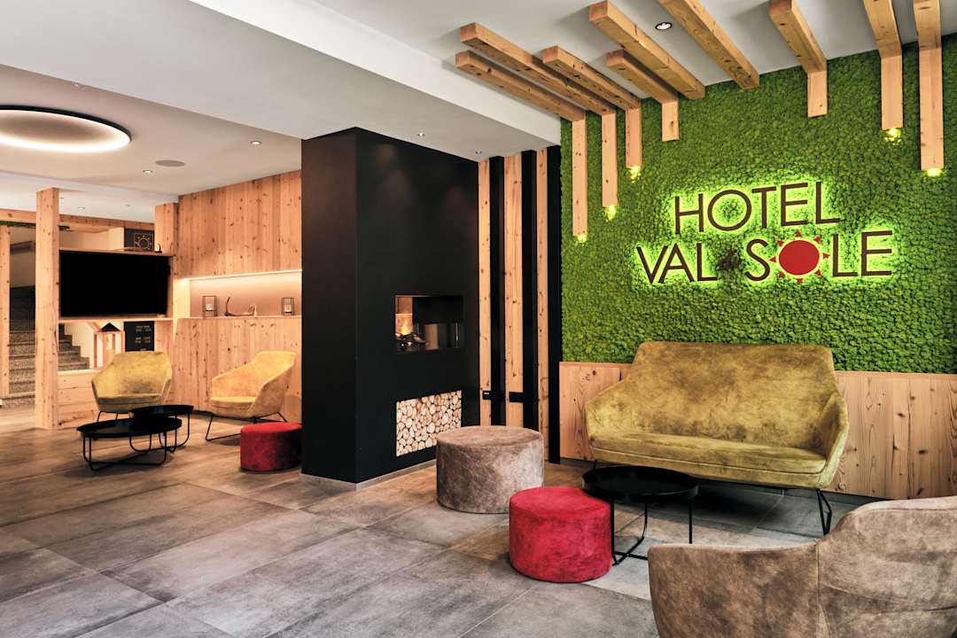 Lobby Hotel Val di Sole