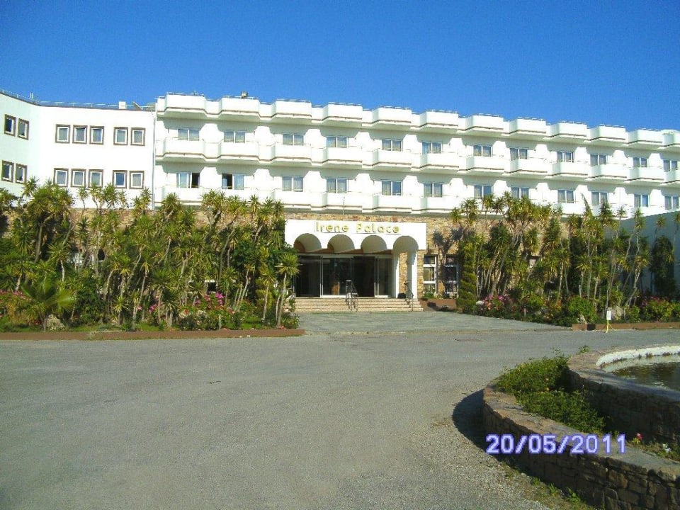 Vorderansicht Hotel Irene Palace Irene Palace Beach Resort Club alltoura
