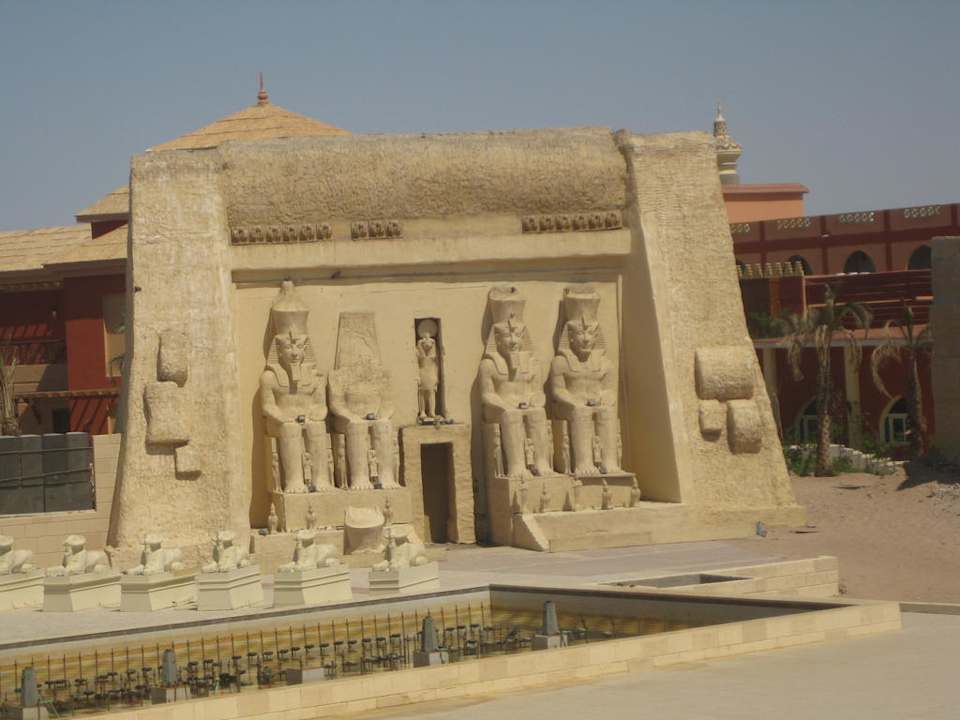 Ansicht der Lichterarena Pickalbatros Alf Leila Wa Leila Resort - Neverland Hurghada