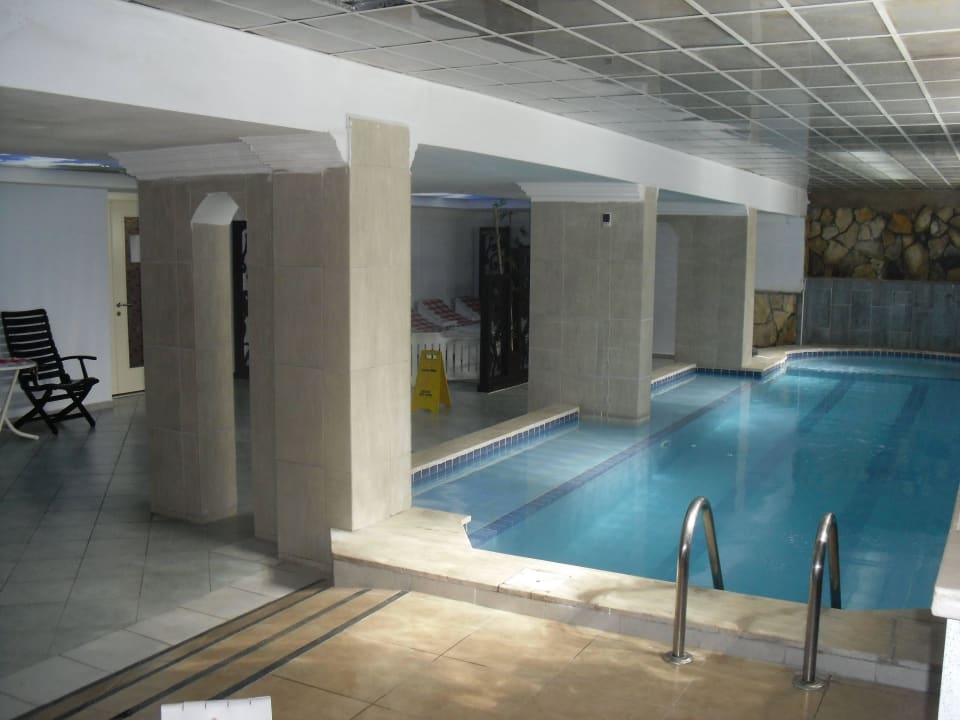 Hallenbad Hotel Kahya