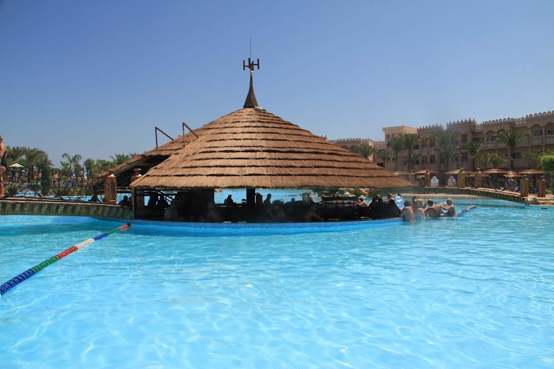 Poolbar Pickalbatros Palace Resort