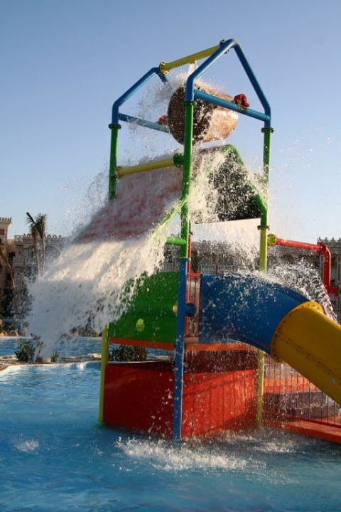 Wasserspiel im Poolbereich Pickalbatros Palace Resort