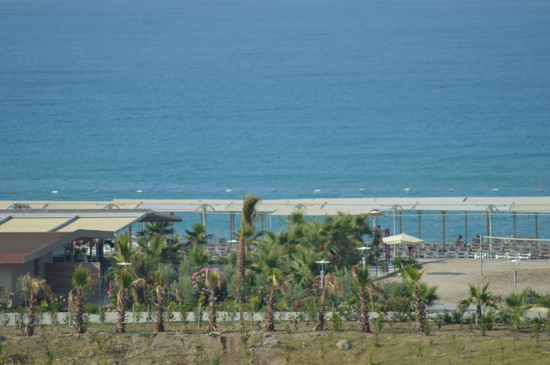 Schön  Sunmelia Beach Resort