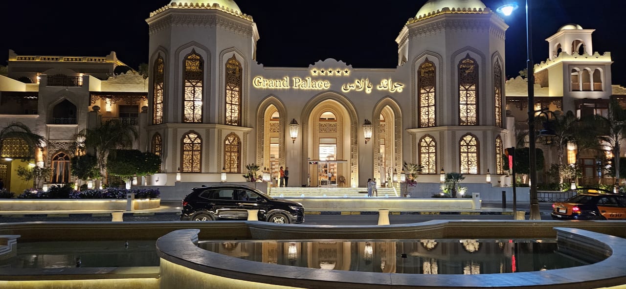 Außenansicht The Grand Palace - Adults only
