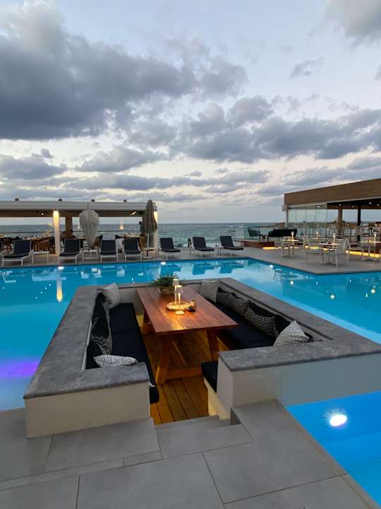 Pool Enorme Ammos Beach Resort