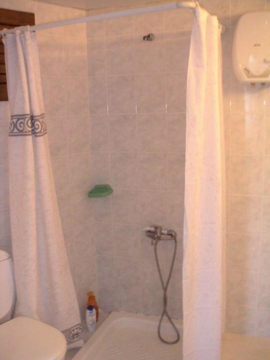 Badezimmer Semoris Hotel