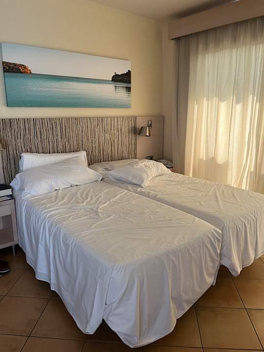 Zimmer Occidental Menorca