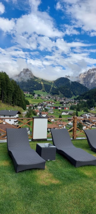 Außenansicht Hotel Rodella