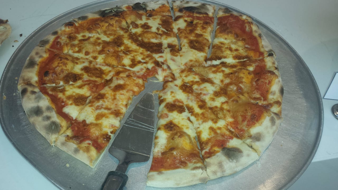 Pizza Magarita Lindos Royal Resort