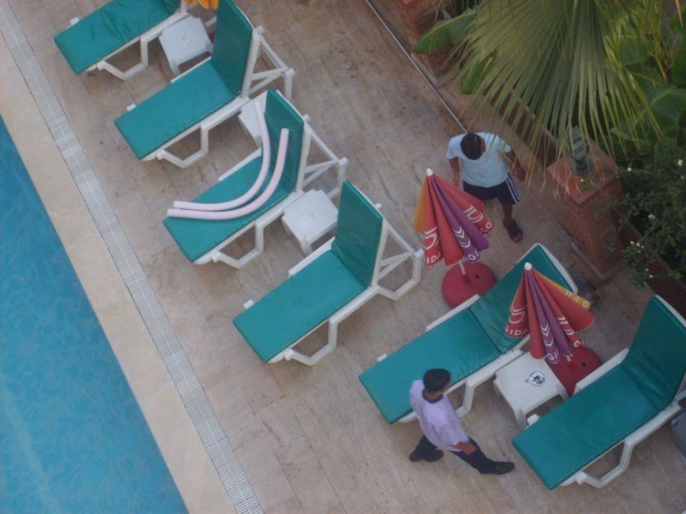 Aussicht von unserem Balkon Remi Hotel