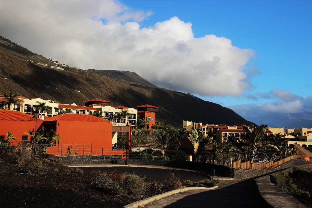 Von der Promenade zum Hotel La Palma Princess