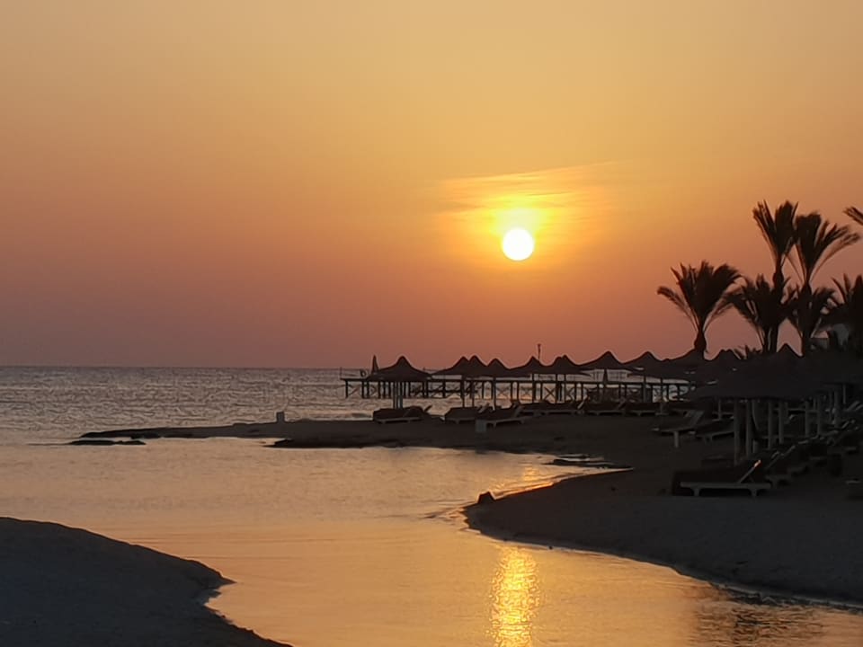 Strand Brayka Bay Resort