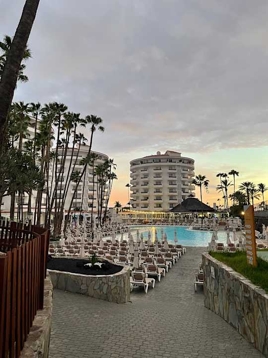 Pool Servatur Waikiki