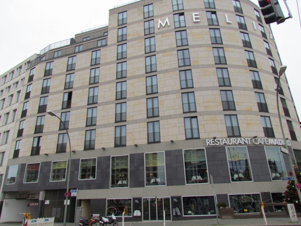 Street view Meliá Berlin