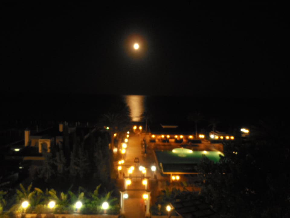 Výhled večer Olympos Beach Hotel