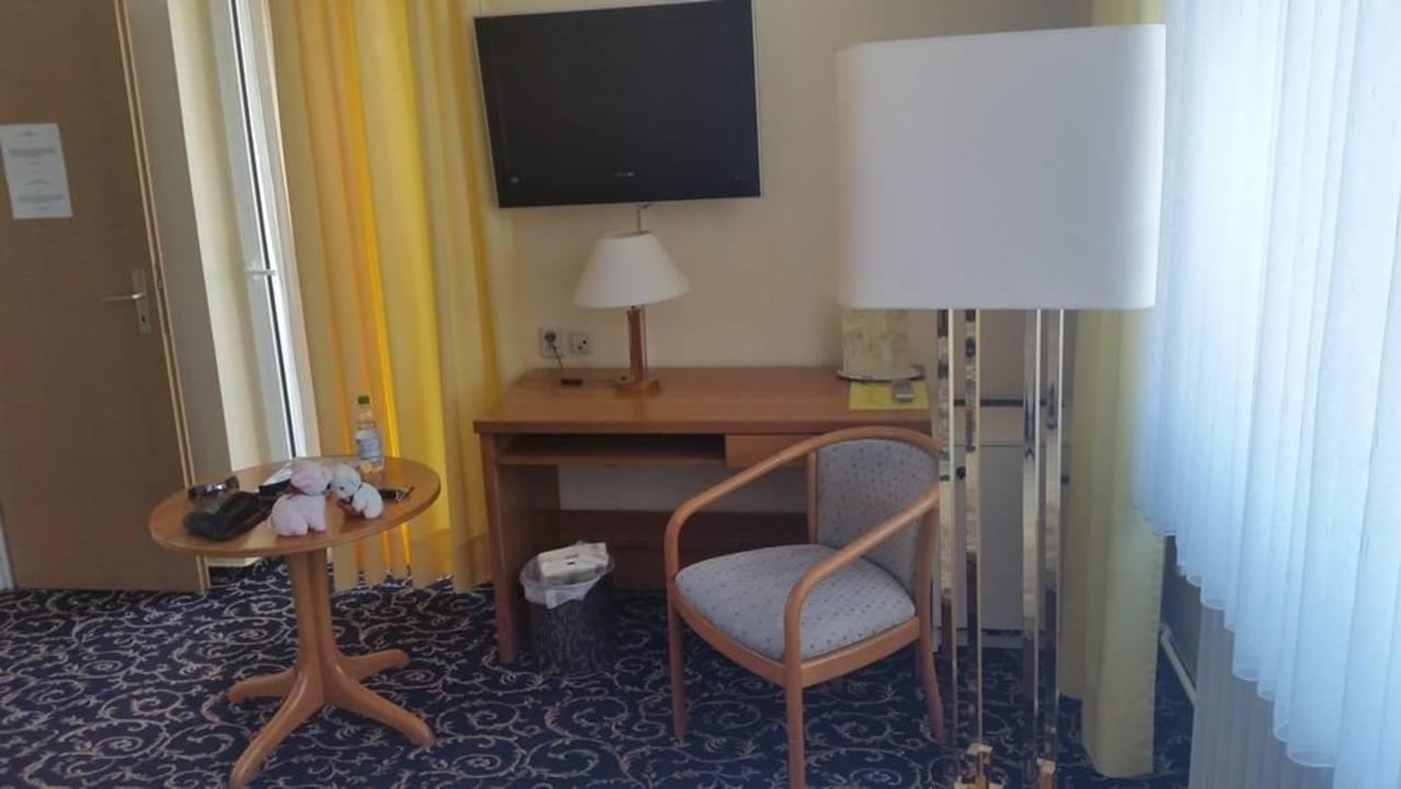 Ein Stuhl für 2 Kurhotel Sanddorn