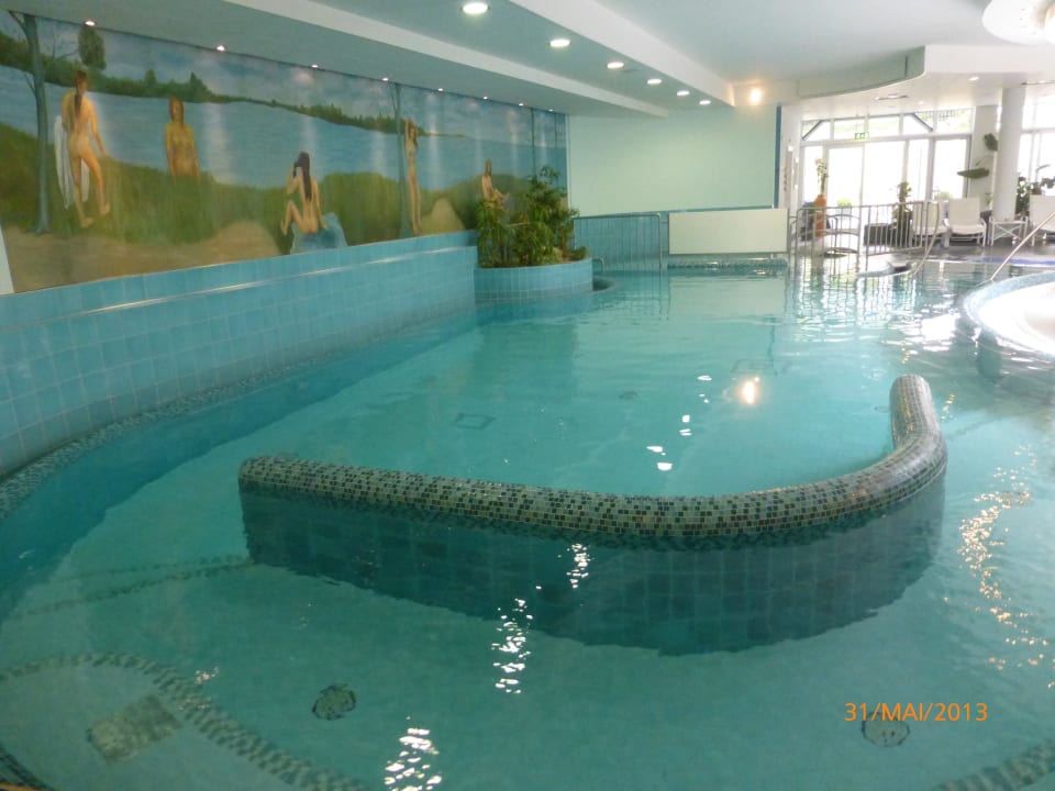 Pool Grand Hotel Binz by Private Palace Hotels & Resorts